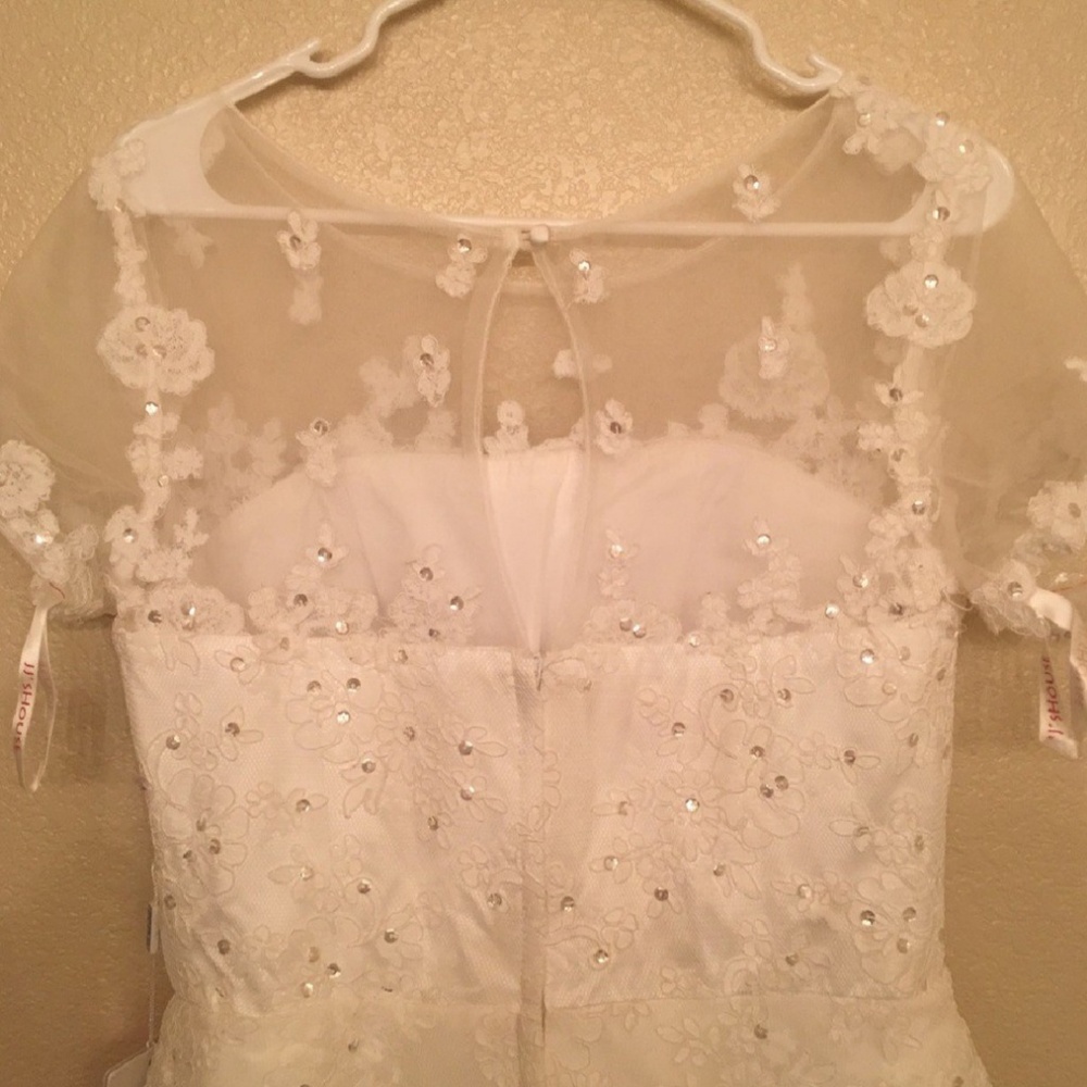 I Bought This Thinking It Was A True Size 12. - image 6